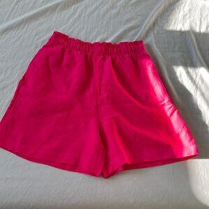 Pink linen bring pink shorts